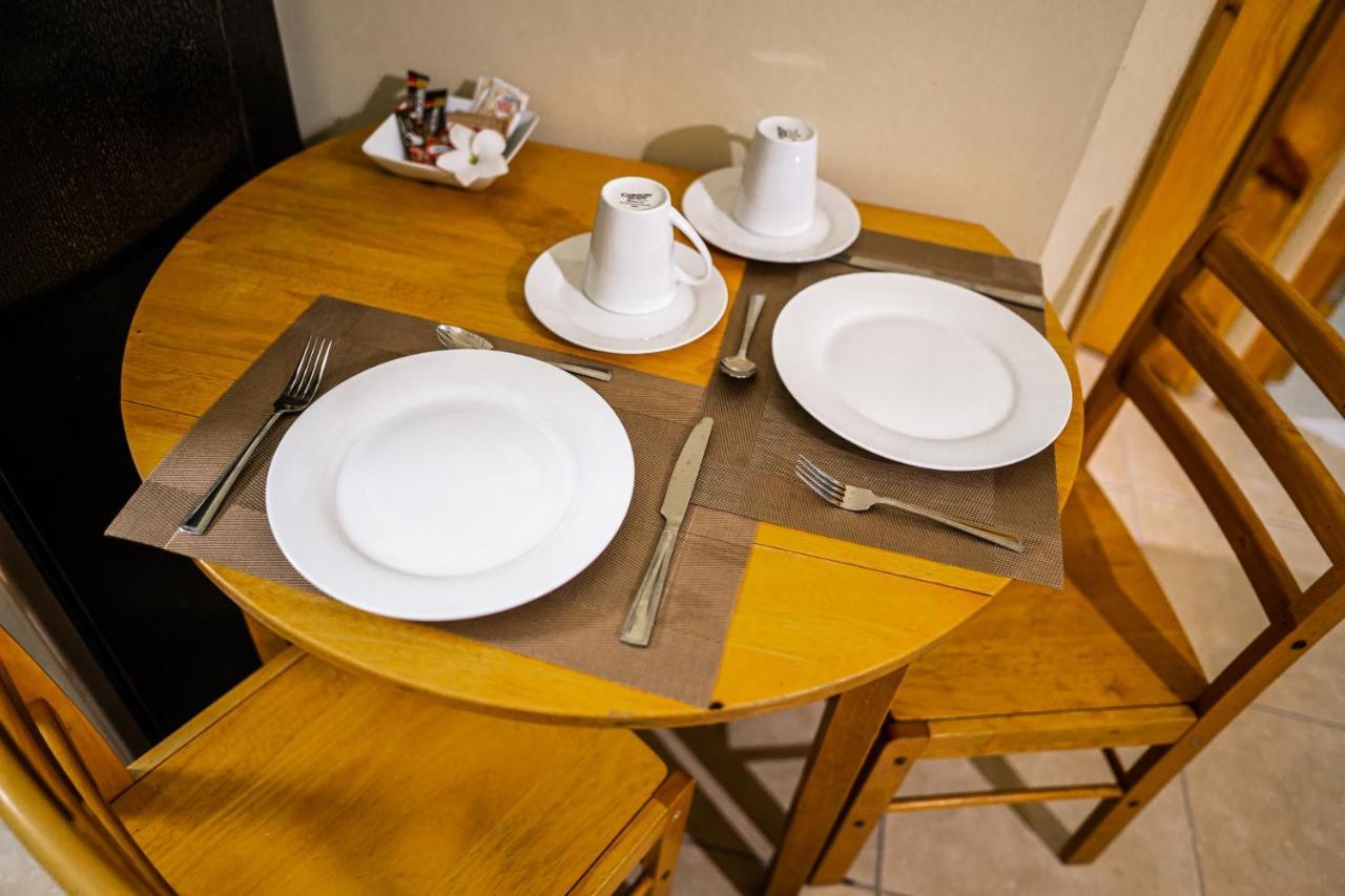 Connie'S Comfort Suites St. John's Luaran gambar